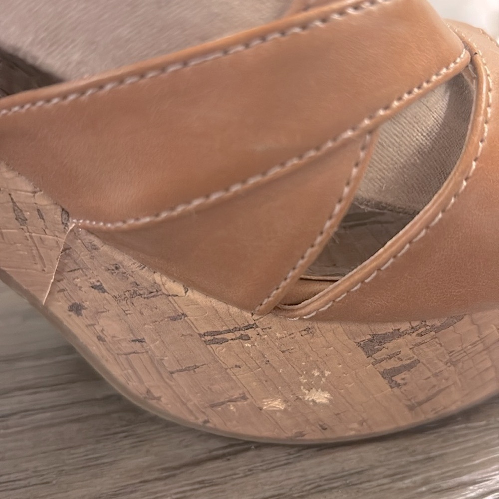 ❌SOLD❌ [G By Guess] Camel Cork Open-Toe Block Heel Platform Sandals Women’s 10.0 - Picture 11 of 13